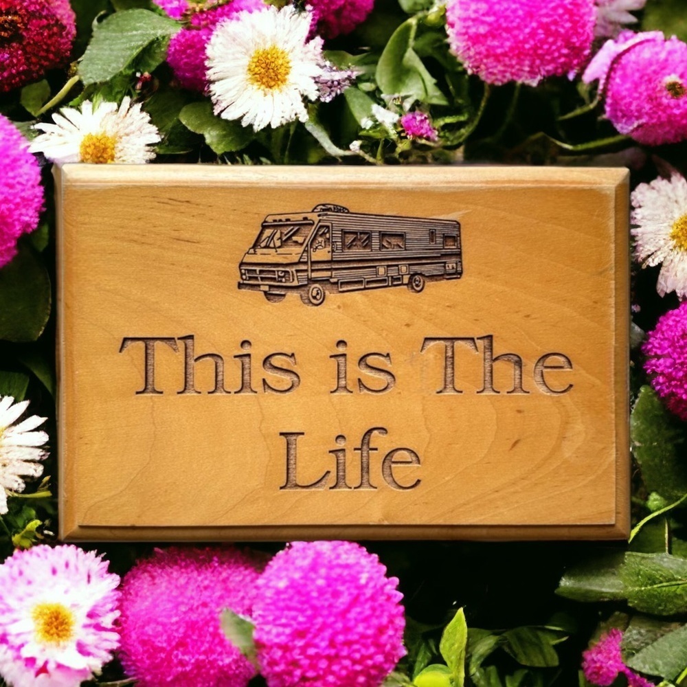 This Is The Life RV Wooden Wall Sign - Picture 3 of 13